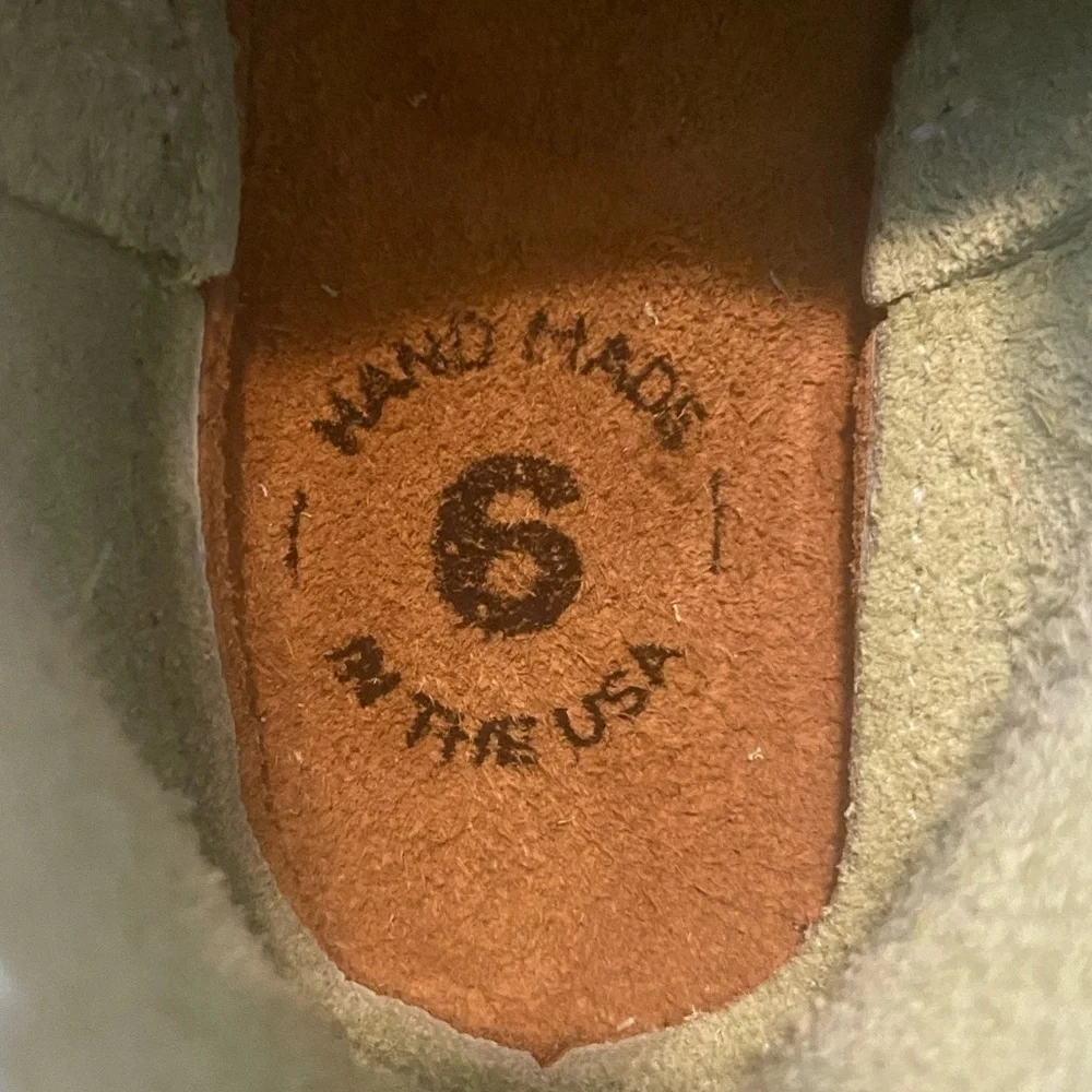 NEW Mon Petit Bright Green Leather Shoes Size 6 Brown Soft Soles Real Leather